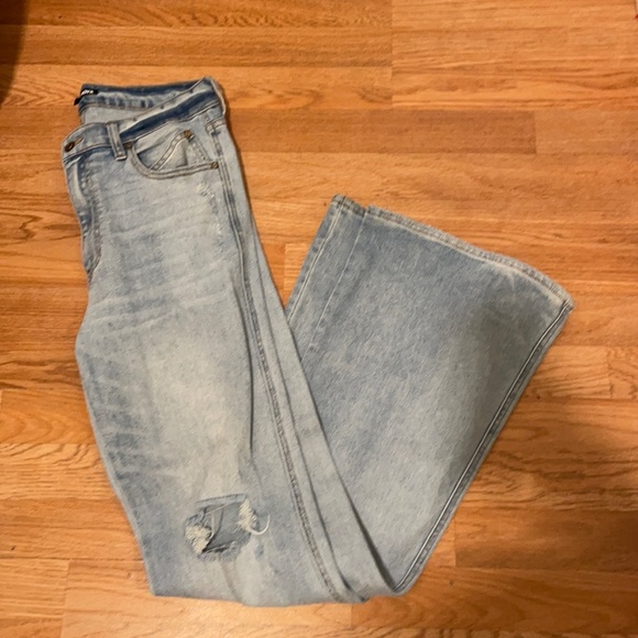 Flare Jeans❤️ - Picture 2 of 6